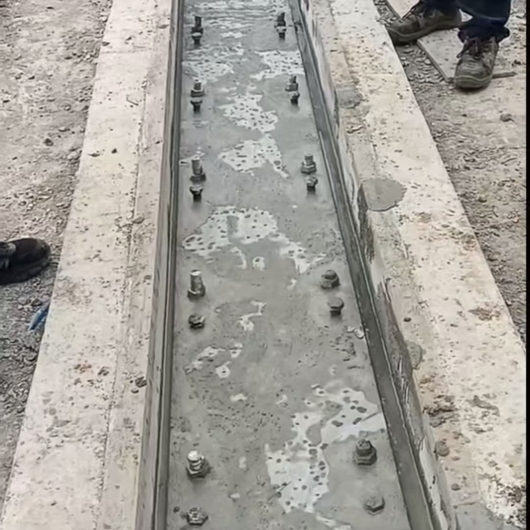 三台环氧树脂轨道胶泥是什么？用在哪里？